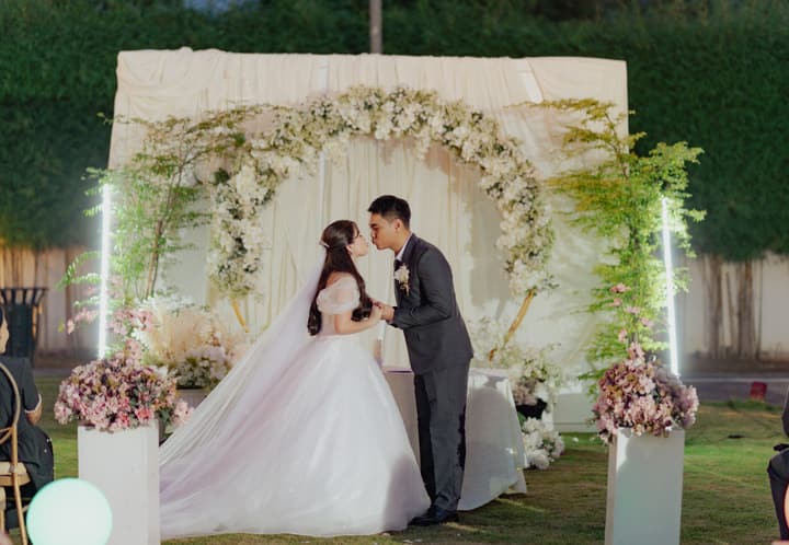 John and Rachel wedding photo 563