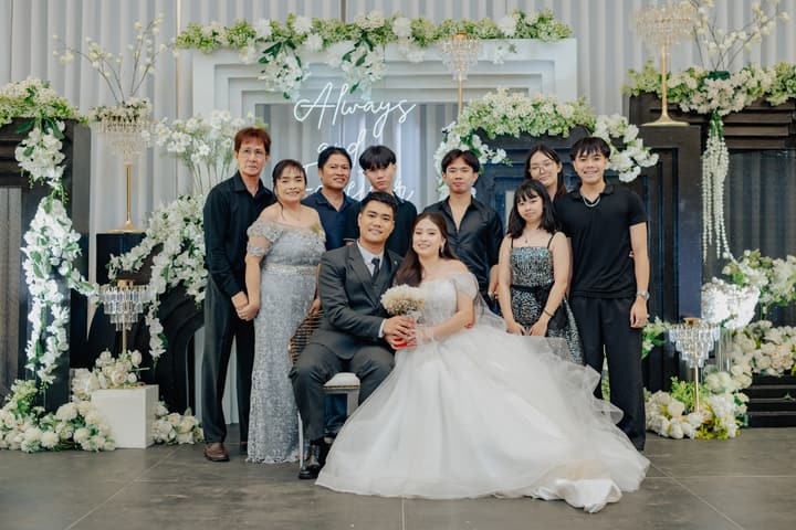 John and Rachel wedding photo 881
